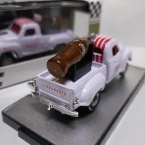 1973 GMC Jimmy Sierra Diecast Model 1:64 Scale 7 Sb024eb98e18647f5ab82fbfcf1451daft