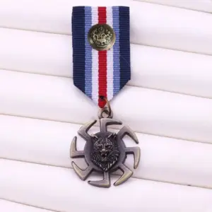 European and American Medal & Badge Pin Set 19 Sb06406abfe6b460586bf5680754e075d0