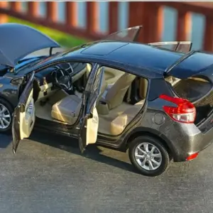 GAC Toyota Yaris L 1/18 Diecast Model in Colors 12 Sb09775103dbb4107a234daf0d9e4a034h
