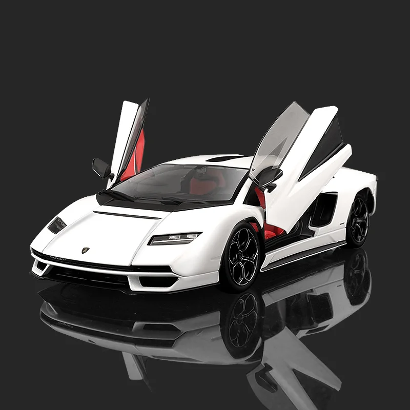 White Lamborghini Countach LPI800-4 Diecast Model 6 White Lamborghini Countach LPI800-4 Diecast Model - Image 6