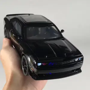 Green Dodge Challenger Hellcat Diecast Model 1:24 Scale 12 Sb17d9541e8404dcfb2f08932dc0875c3r