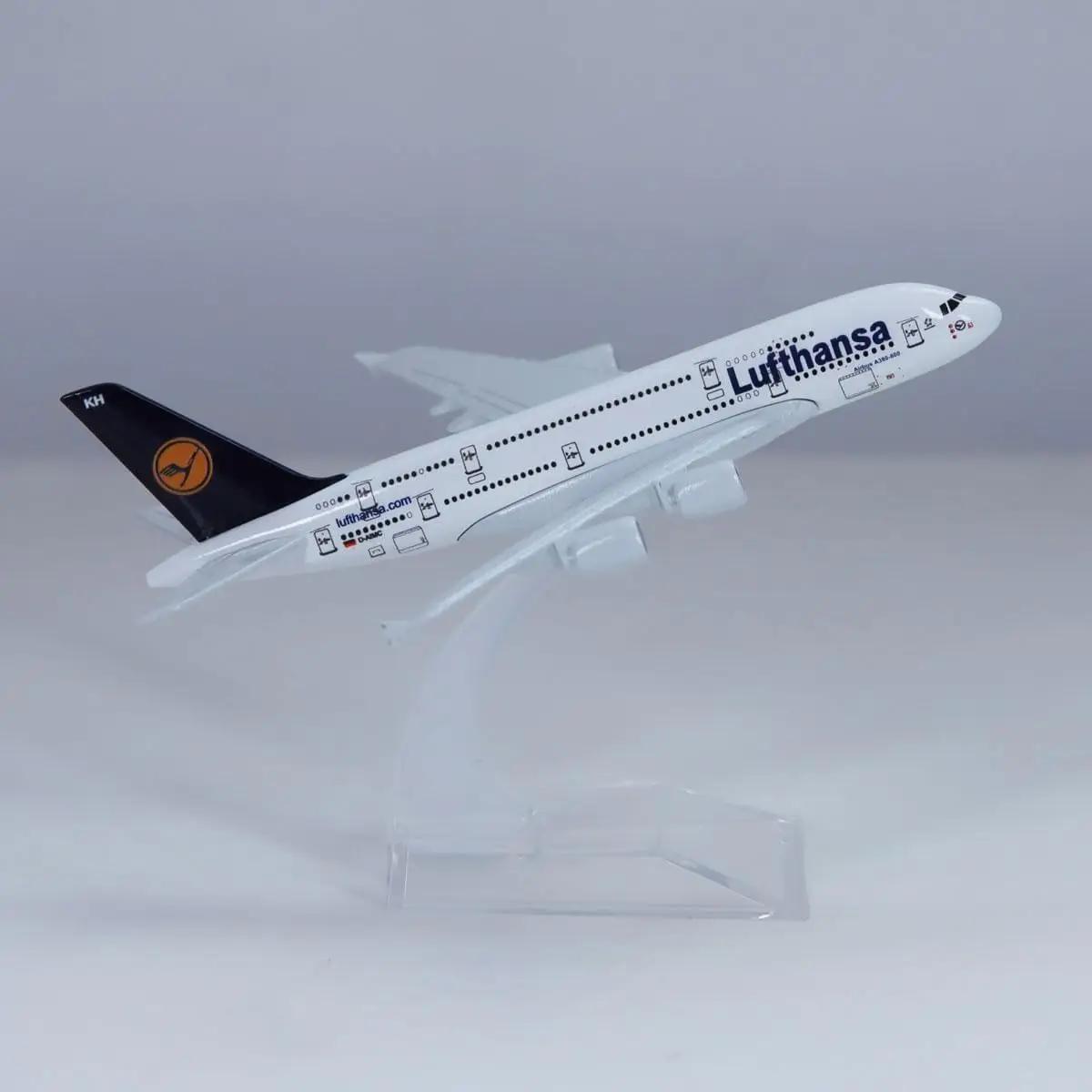 Lufthansa A380 16cm Diecast Model for Collectors 3 Lufthansa A380 16cm Diecast Model for Collectors - Image 3