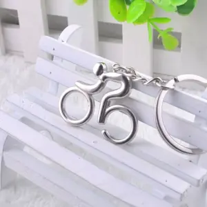 Sport-Themed Zinc Alloy Keychain Model 17033 12 Sb3c1ab17b6904f908e401a4bf703f8faQ