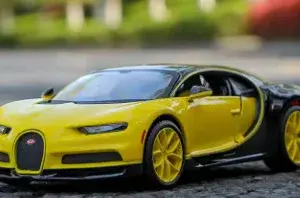 Bugatti Chiron & Divo 1:24 Diecast Model Replica 17 Sb41502d6ca3b4c6caf01a98616d4597dj
