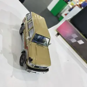 1994 Land Cruiser LC76 Diecast Model 1/64 Scale 9 Sb44f8a8234f2472fadc7e046087922ddC