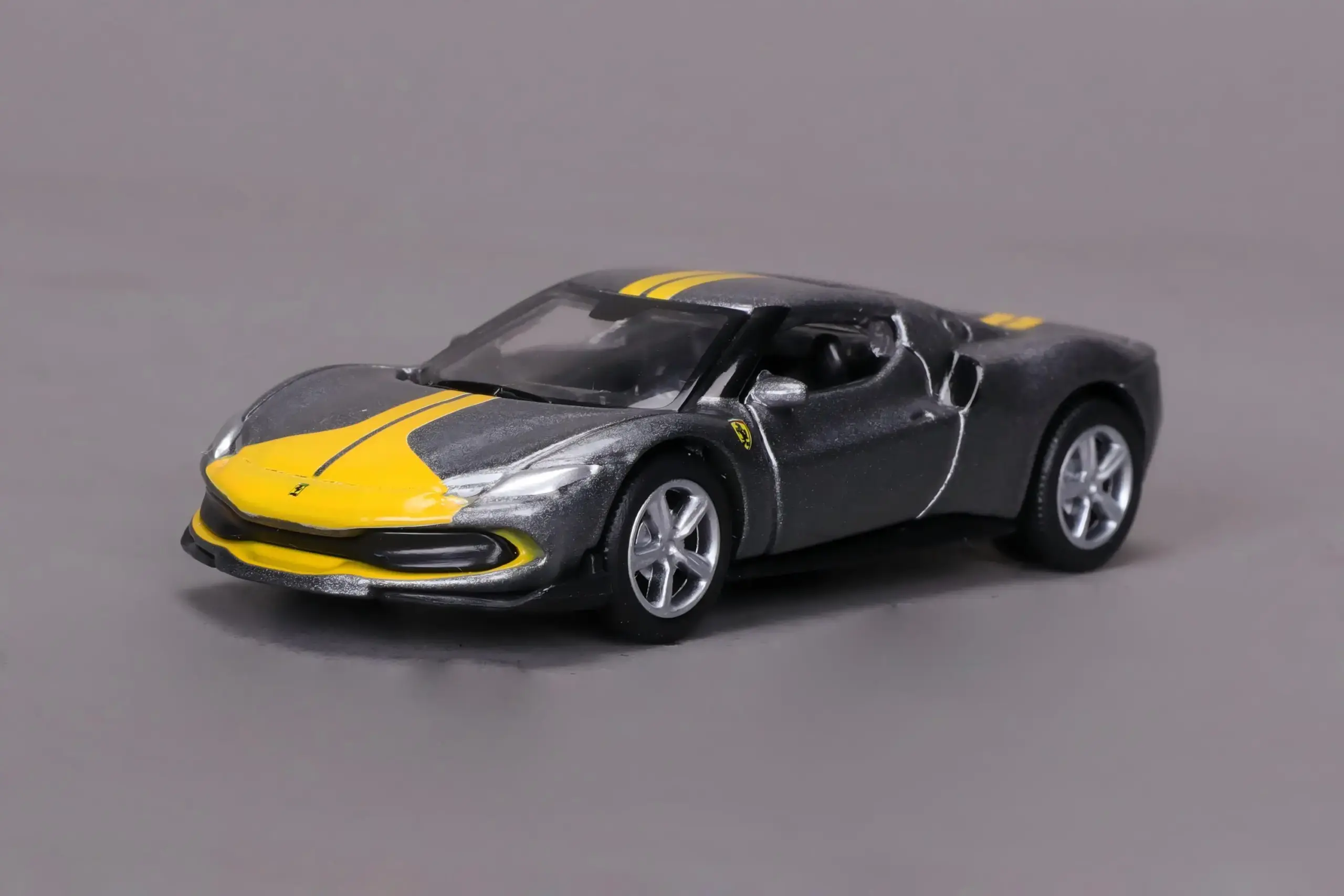 Ferrari 812 Competizione 1:64 Diecast Model 8 Ferrari 812 Competizione 1:64 Diecast Model - Image 8