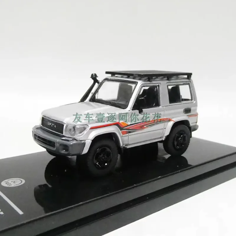 Land Cruiser 70 Diecast Model 1/64 Scale 2 Land Cruiser 70 Diecast Model 1/64 Scale - Image 2