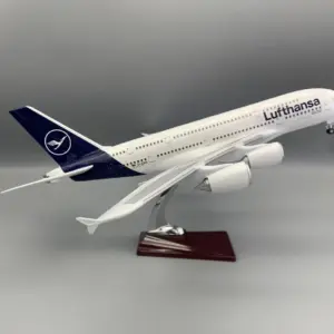Lufthansa Airbus A380 Model 47cm with LED Lights 10 Sb8773106615c4073baa8fe2dc4783cd8r