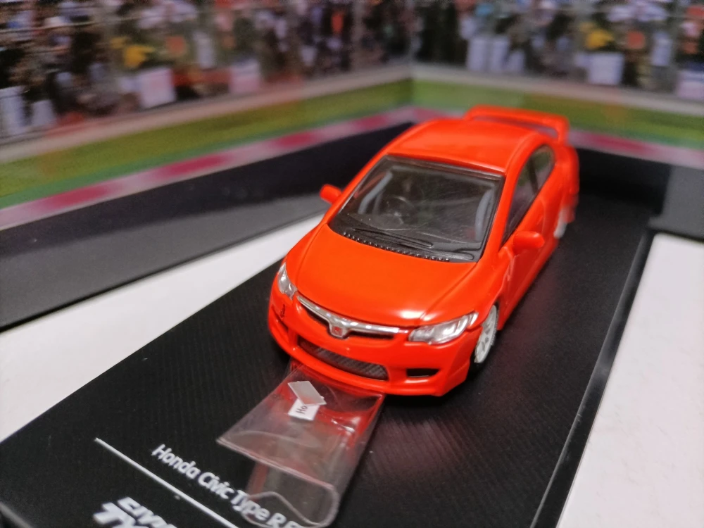 Honda Civic Mugen FD2 1:64 Diecast Model 3 Honda Civic Mugen FD2 1:64 Diecast Model - Image 3