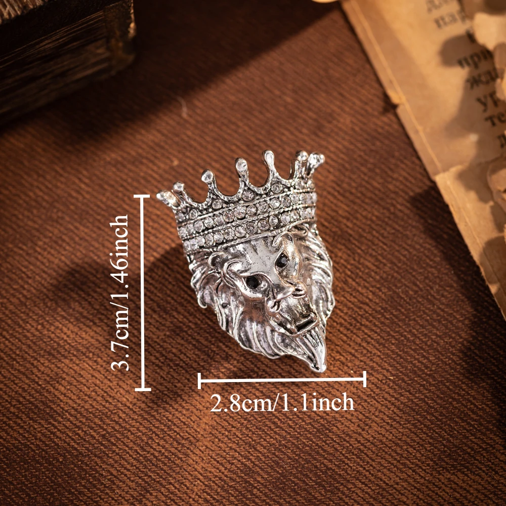 Fierce Lion Head Brooch in Gold and Silver 2 Fierce Lion Head Brooch in Gold and Silver - Image 2