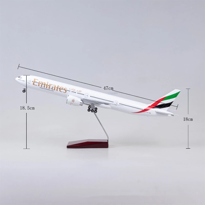 Emirates Boeing 777 Model with LED Lighting 5 Emirates Boeing 777 Model with LED Lighting - Image 5