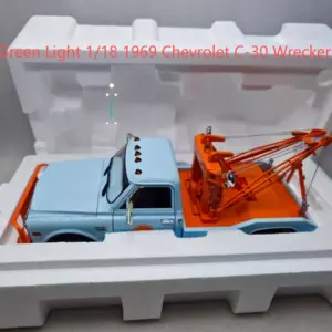 1969 Chevrolet C-30 Wrecker Scale Model