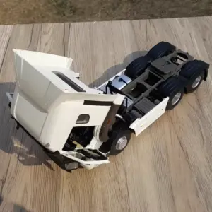 Detailed 1/24 CNHTC HOHAN N7X Truck Model 11 Sbc4250459ab04e0181cae9a76b63a33e5