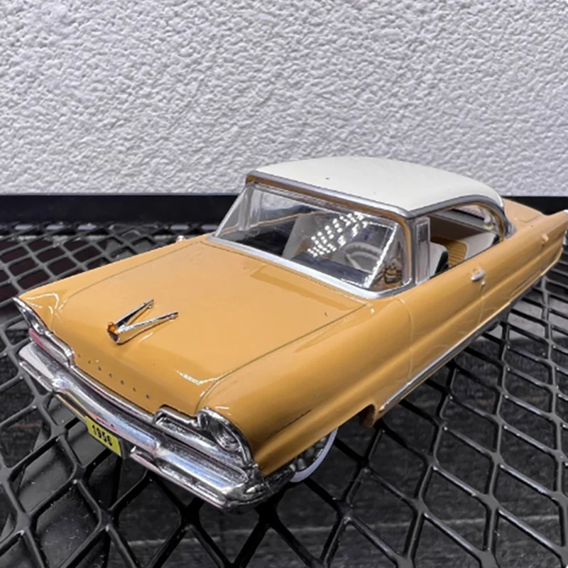 1956 Vintage Diecast Car Model 1:43 Scale 5 1956 Vintage Diecast Car Model 1:43 Scale - Image 5