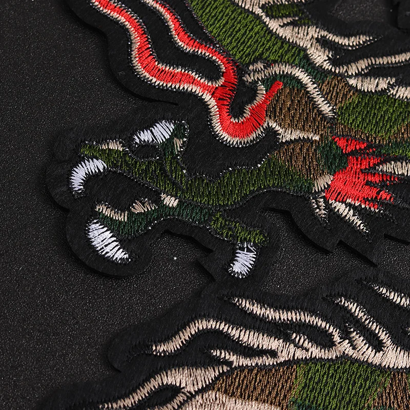 Large Chinese Loong Embroidered Patch 31x23 cm 6 Large Chinese Loong Embroidered Patch 31x23 cm - Image 6