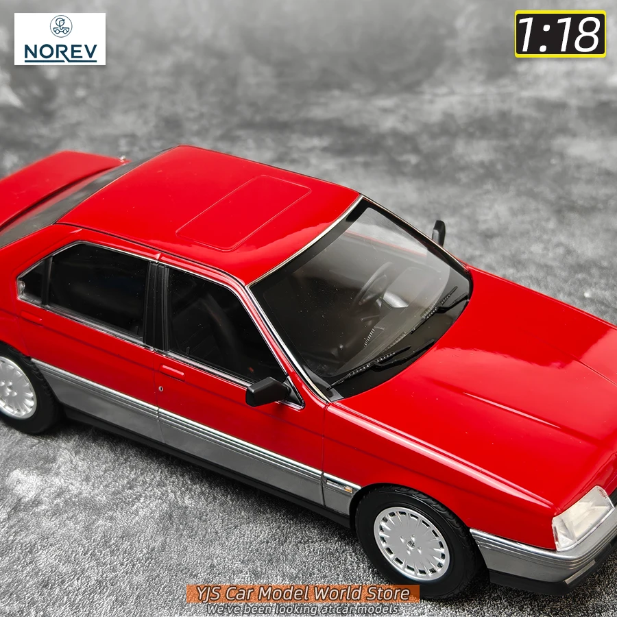 Red Alfa Romeo 164 1:18 Diecast Model 4 Red Alfa Romeo 164 1:18 Diecast Model - Image 4