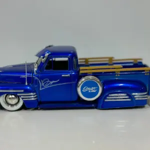 Vintage Blue Diecast Chevrolet Pickup Model 1:24 Scale 10 Sbe3d0078a7e94544a54eb97a43b9019fV