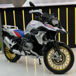 Sbe8c17c956ce401fad9d5d96af10373eU