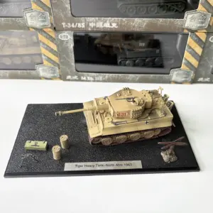 German Tiger Tank Model 1/72 Scale with Display Box 18 Sbea6f655f7de48b0a897fb2673d48094t