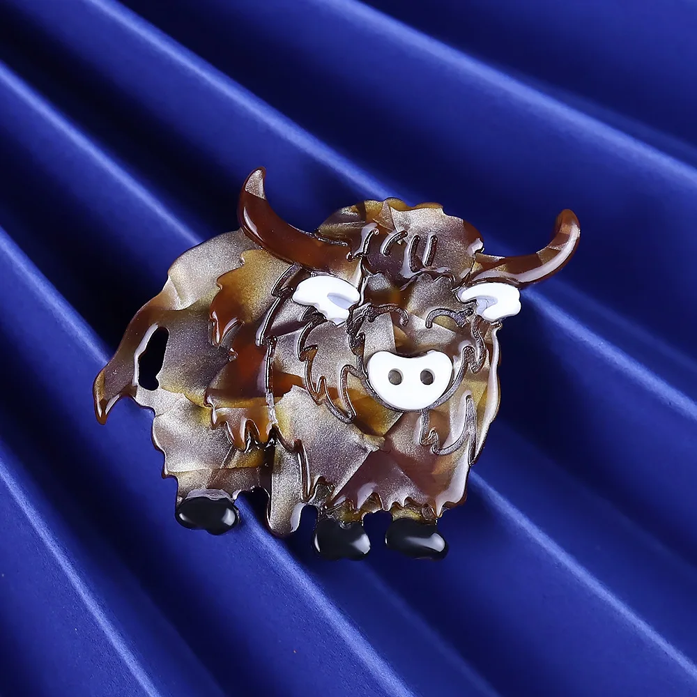 Acrylic Yak Brooch 4x5cm Rustic Charm 6 Acrylic Yak Brooch 4x5cm Rustic Charm - Image 6