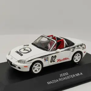 Mazda Roadster NR-A 1:43 Scale Diecast Model 10 Sbf39126763e241568982f171aedc95baS