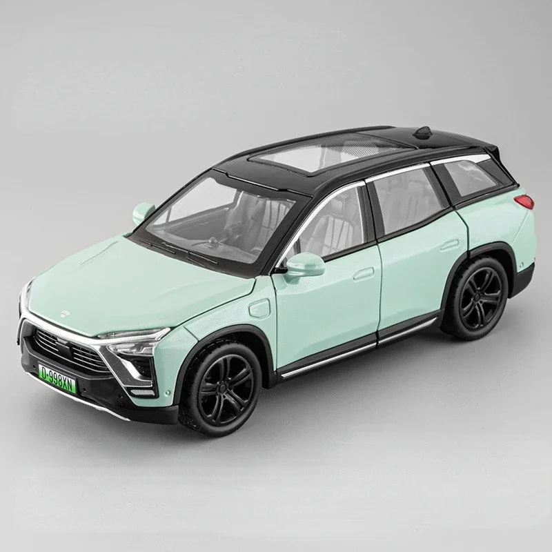1:32 Scale NIO ES8 Diecast Model Car 9 1:32 Scale NIO ES8 Diecast Model Car - Image 9