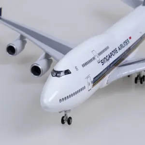 Singapore Airlines Boeing 747 Model 47cm with LED Options 10 Sbfeead47d1144abeb712a644a4bf86c3k