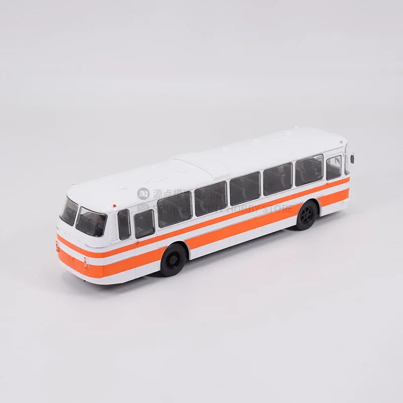 Soviet Ukraine LAZ699R Diecast Bus Model 1:43 4 Soviet Ukraine LAZ699R Diecast Bus Model 1:43 - Image 4