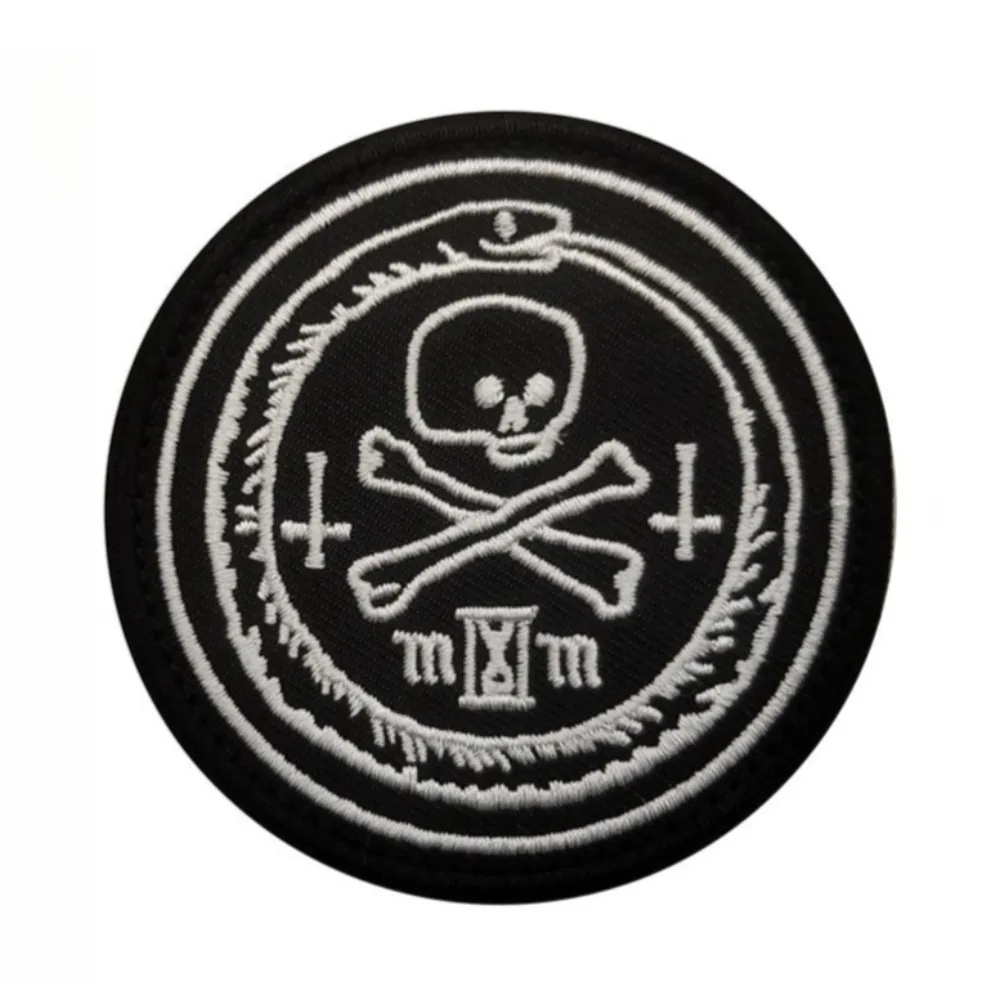MEMENTO MORI Skull Patch with Embroidery 2 MEMENTO MORI Skull Patch with Embroidery - Image 2