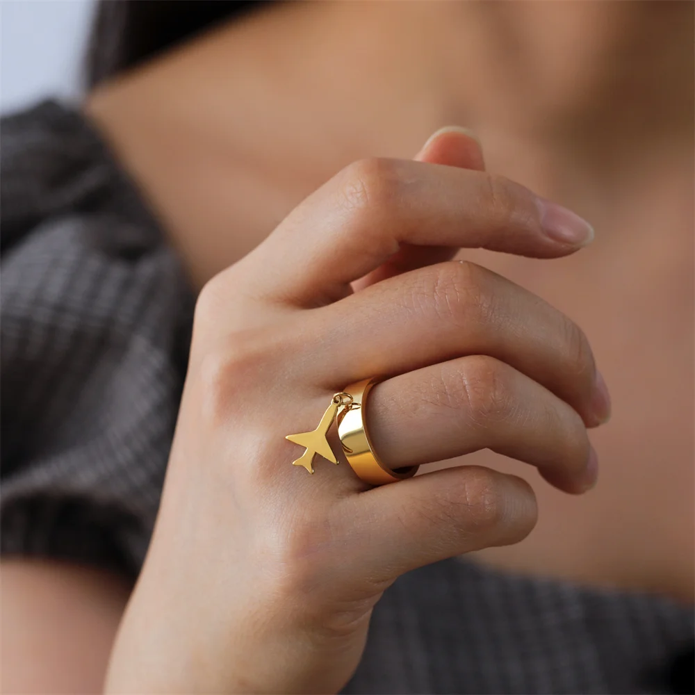 Minimalist Stainless Steel Airplane Ring for Men 5 Minimalist Stainless Steel Airplane Ring for Men - Image 5