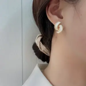 Sc28263a96547420893308b5ff7b396e0t