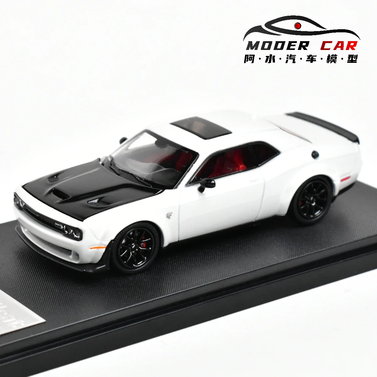 1:64 Dodge SRT Hellcat Diecast Model Car 7 1:64 Dodge SRT Hellcat Diecast Model Car - Image 7