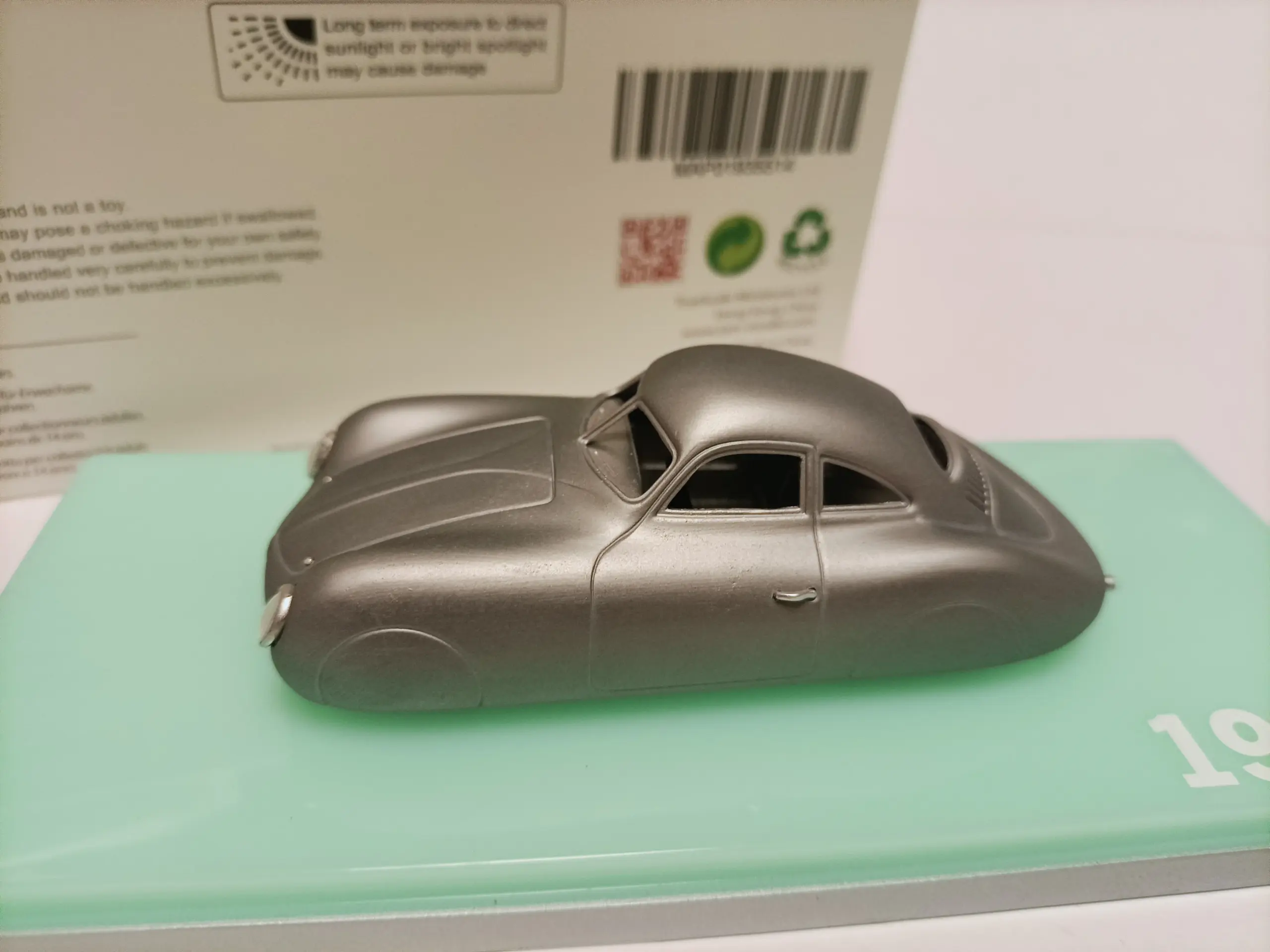 1:43 Porsche Type 64 Diecast Model Car 2 1:43 Porsche Type 64 Diecast Model Car - Image 2