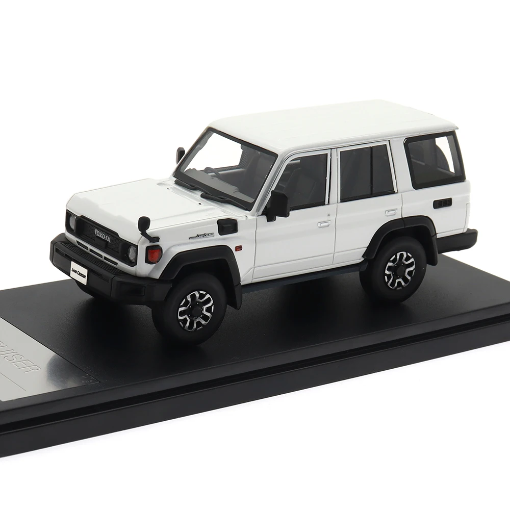 Toyota Land Cruiser 2023 1/43 Scale Diecast Model 7 Toyota Land Cruiser 2023 1/43 Scale Diecast Model - Image 7