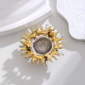 Retro Sun Brooch with Two-Tone Finish 9 Sc61f4e52f22f4053b0c3176650c7467a2 1