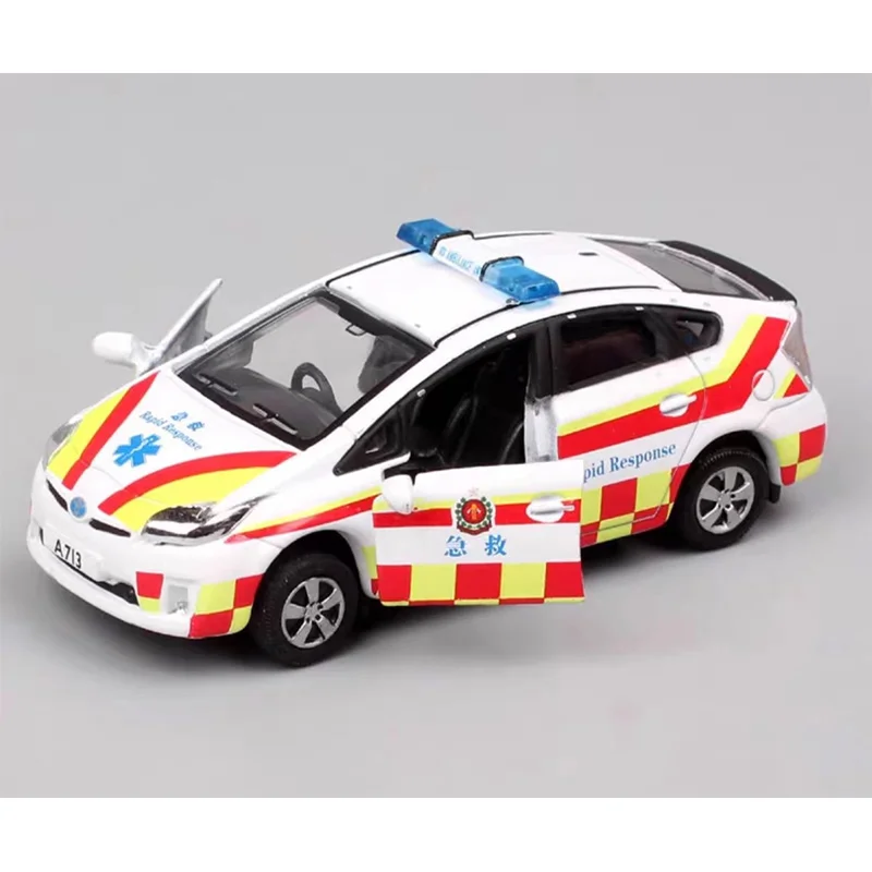 1:64 Scale Diecast Police Car Model 2 1:64 Scale Diecast Police Car Model - Image 2