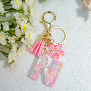 Holographic Initial Keychain for Women 17 Sc6d597857b904c0e979146753112da8cn