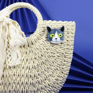 Colorful Acrylic Cat Face Brooch for Accessories 8 Sc6e0d5cec68a44c3a88826dfd7d61d48e