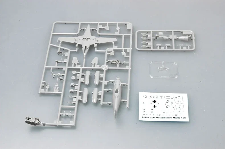 Messerschmitt Me262 A-2a 1:144 Scale Model 3 Messerschmitt Me262 A-2a 1:144 Scale Model - Image 3