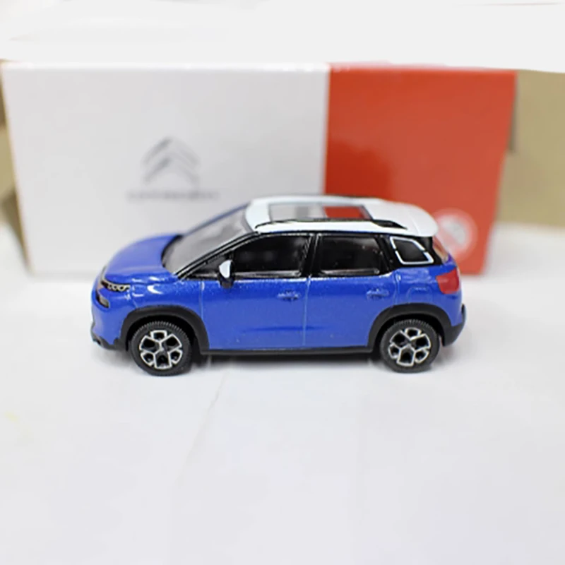 Citroen C3 2021 Sunroof Edition Model 1:64 Scale 6 Citroen C3 2021 Sunroof Edition Model 1:64 Scale - Image 6