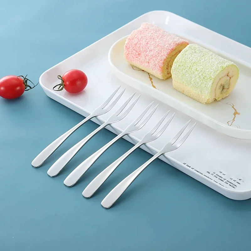 Stainless Steel 13cm Fruit Fork Set 4 Stainless Steel 13cm Fruit Fork Set - Image 4
