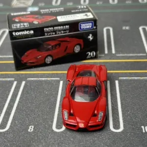 Enzo Ferrari 1:64 Diecast Collectible Model 8 Sc9d780fd507c47f3902ccbd26031c0e4H