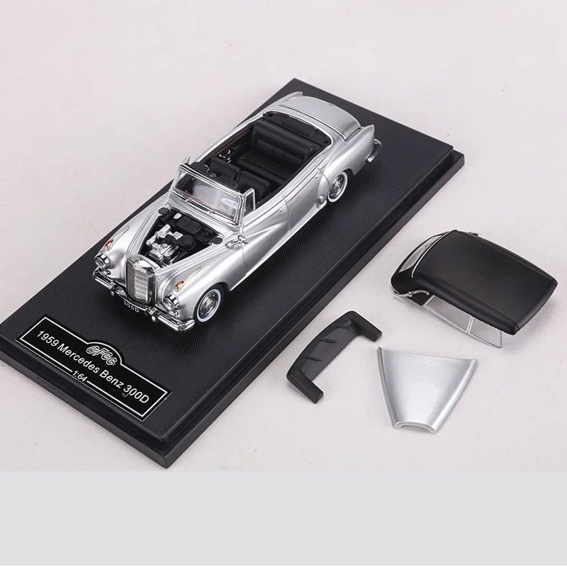 1:64 Alloy Convertible Diecast Model Car 6 1:64 Alloy Convertible Diecast Model Car - Image 6