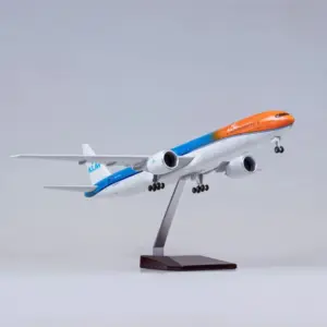 KLM Boeing 777 Scale Model 47cm with LED Lights 7 Sc9df8d3c0ae84a769278c35daec08a00P