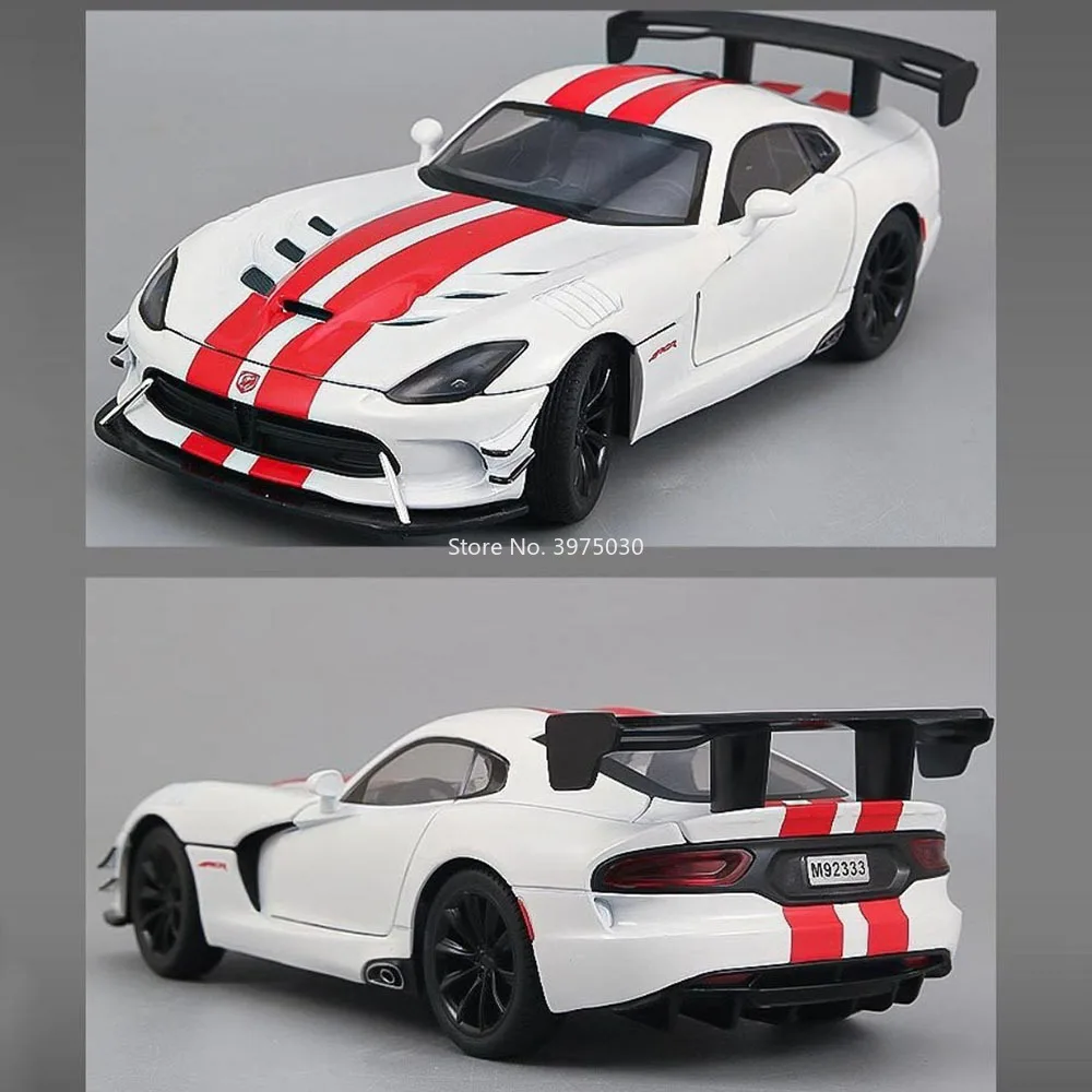 1:24 Scale Dodge Viper Diecast Model 6 1:24 Scale Dodge Viper Diecast Model - Image 6