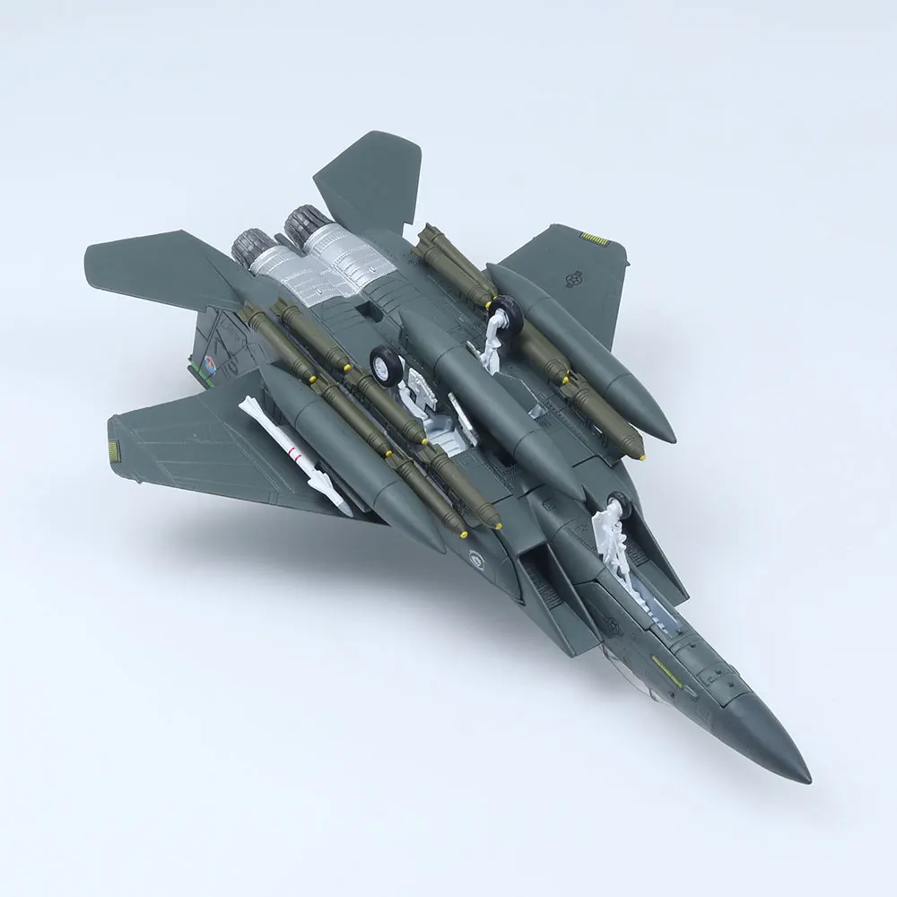 1/100 F-15E Fighter Jet Model Collectible 6 1/100 F-15E Fighter Jet Model Collectible - Image 6