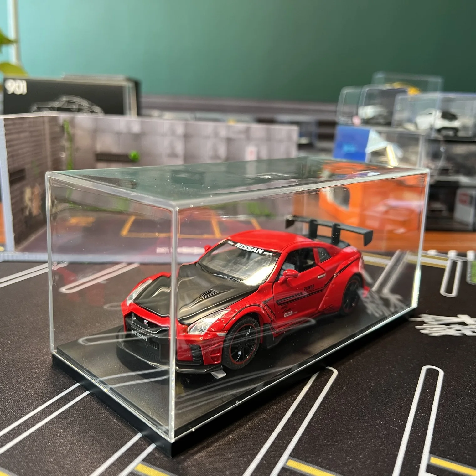 Acrylic Display Case for Diecast Cars 2 Acrylic Display Case for Diecast Cars - Image 2