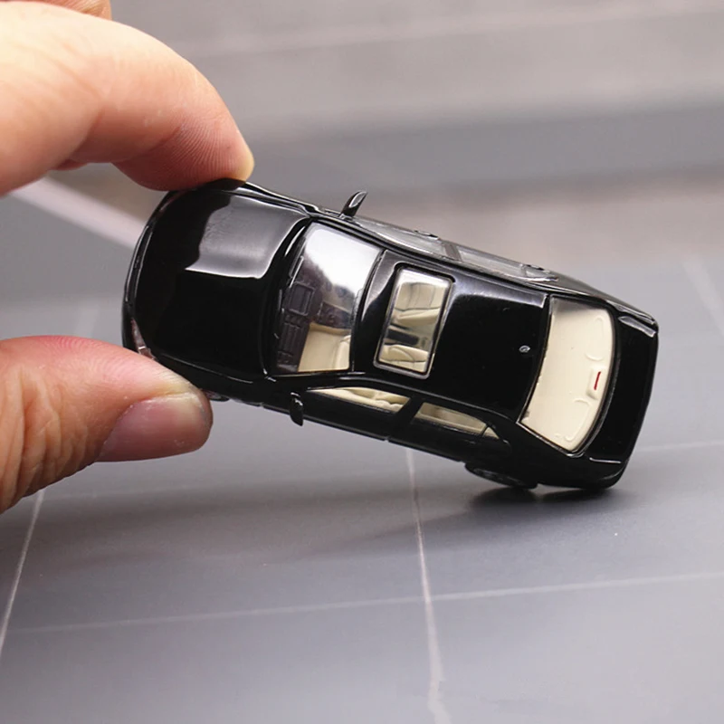 Lexus IS300 1:64 Scale Diecast Model 3 Lexus IS300 1:64 Scale Diecast Model - Image 3