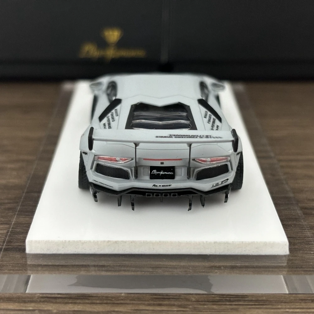 LP700 Aventador LBWK 1:64 Scale Diecast Model 3 LP700 Aventador LBWK 1:64 Scale Diecast Model - Image 3