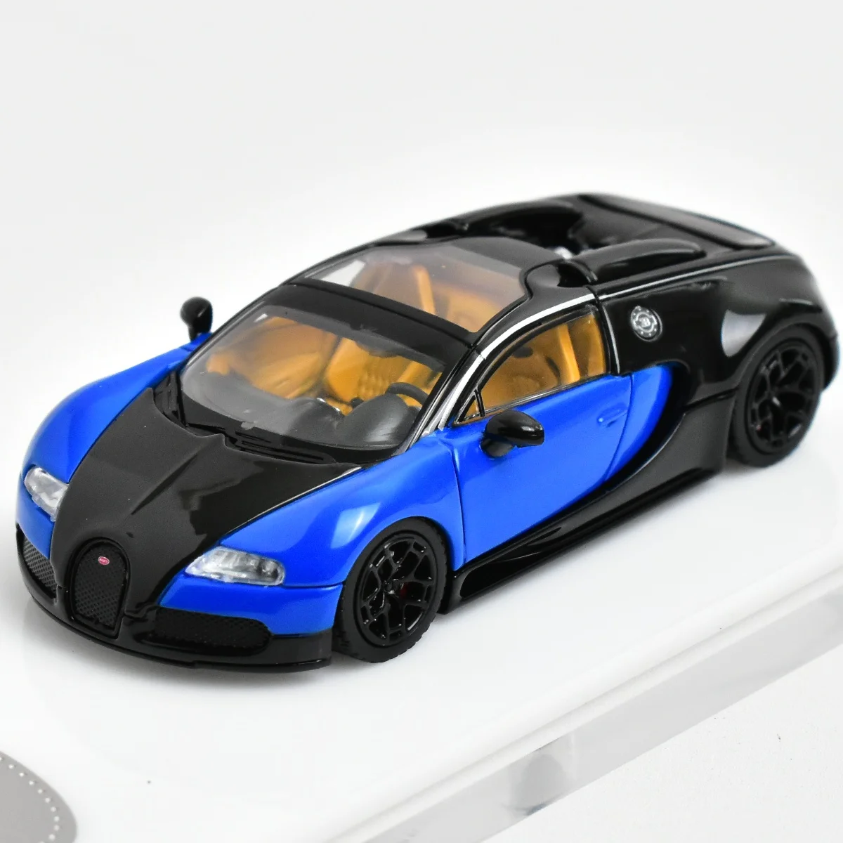 Veyron Super Sport 1:64 Diecast Model 1 Veyron Super Sport 1:64 Diecast Model